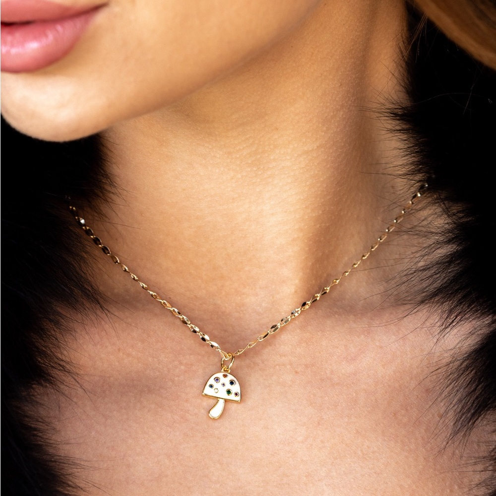 White mushroom necklace